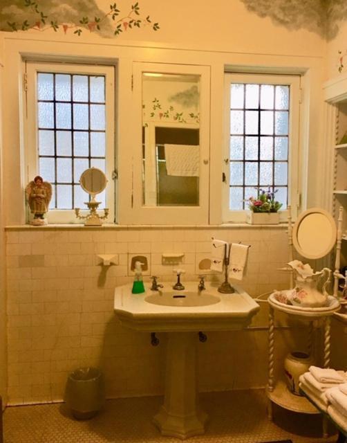 Hanover House Bed And Breakfast 나이아가라폴스 외부 사진