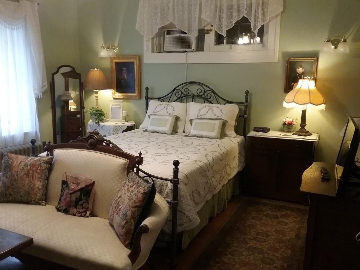 Hanover House Bed And Breakfast 나이아가라폴스 외부 사진