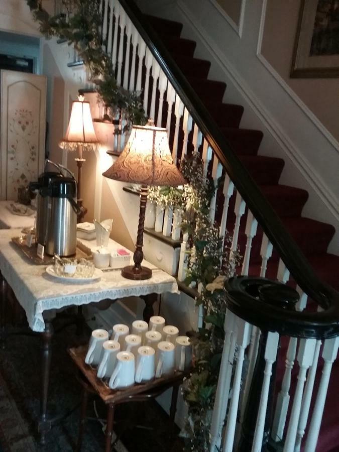 Hanover House Bed And Breakfast 나이아가라폴스 외부 사진